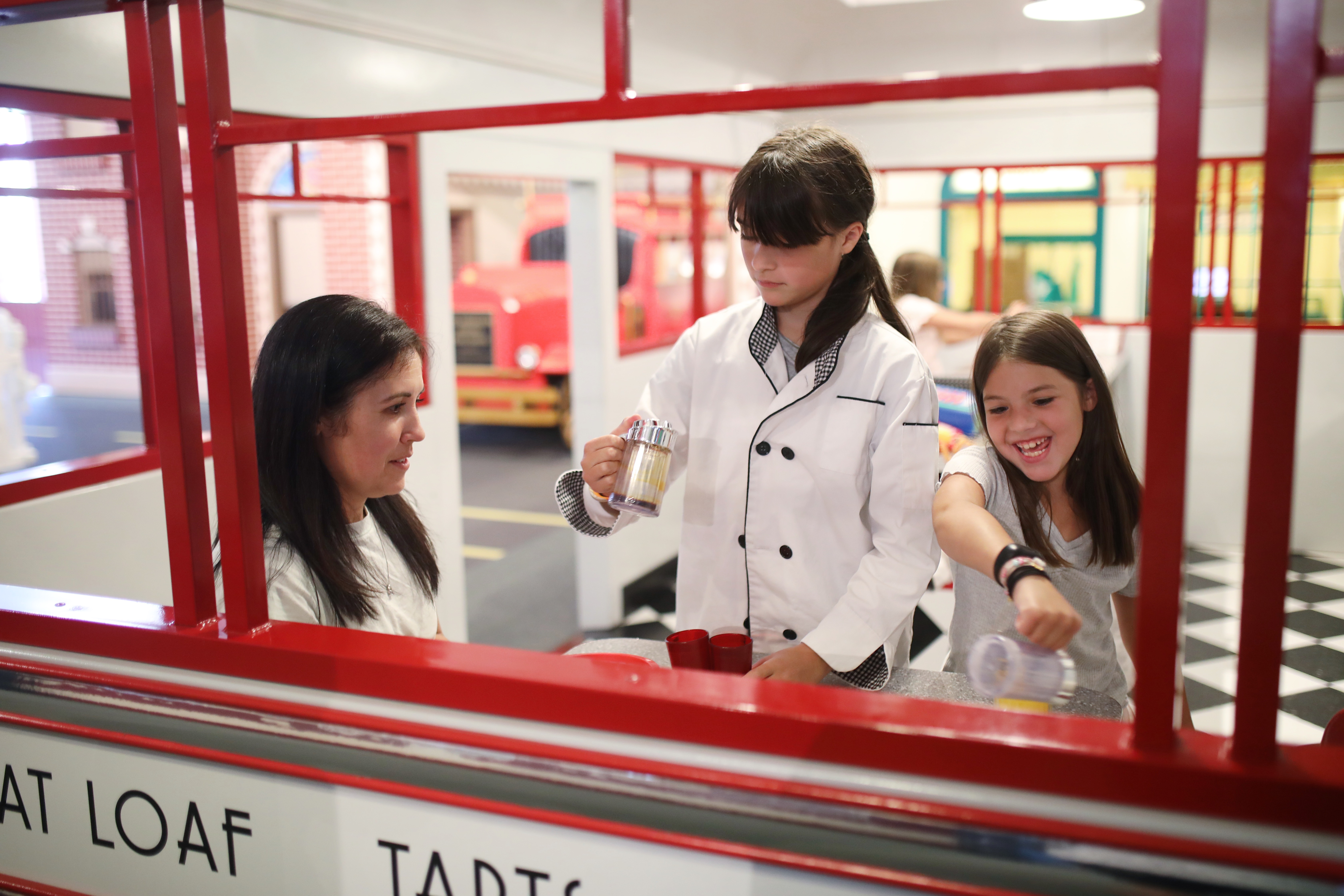 Family in the diner2